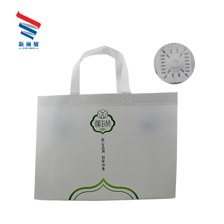 Promotion new fashion design lightweight pp non woven shopping clothing tote bag with lamination